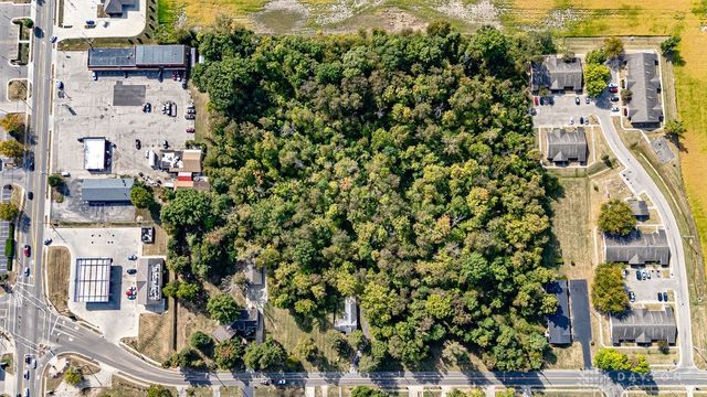 115 N Clayton Road, New Lebanon, OH 45345