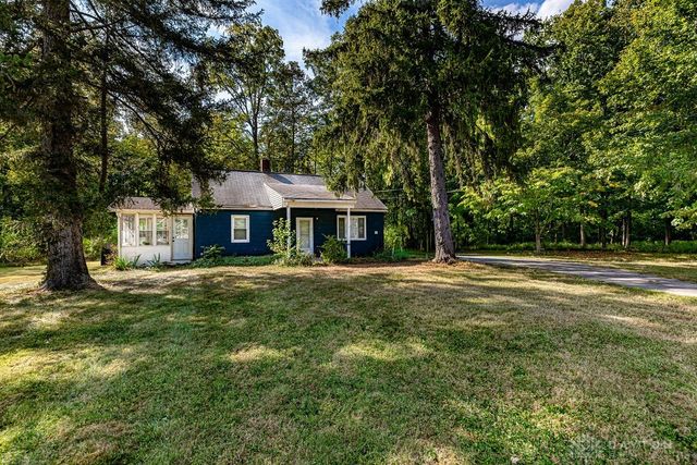 115 N Clayton Road, New Lebanon, OH 45345