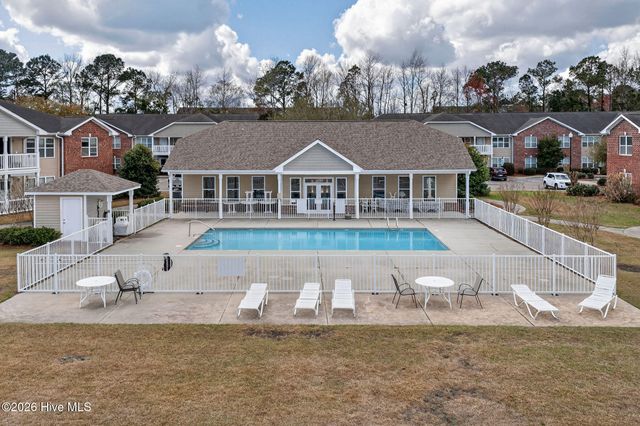 4425 Jay Bird Circle Unit 107, Wilmington, NC 28412