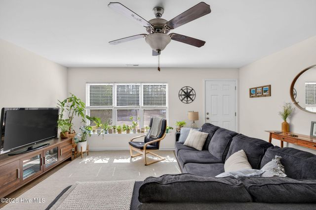 4425 Jay Bird Circle Unit 107, Wilmington, NC 28412