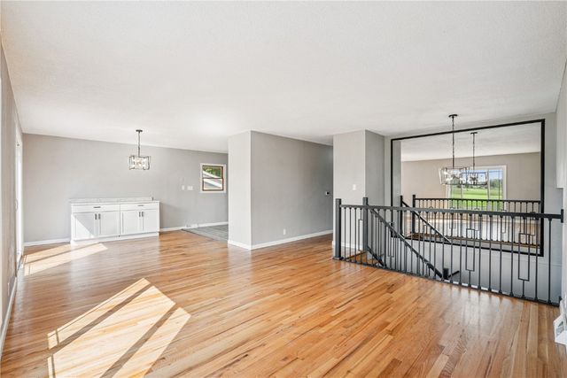 4417 Twin Pine Drive NE, Cedar Rapids, IA 52402