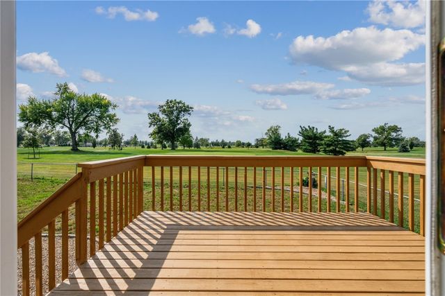 4417 Twin Pine Drive NE, Cedar Rapids, IA 52402