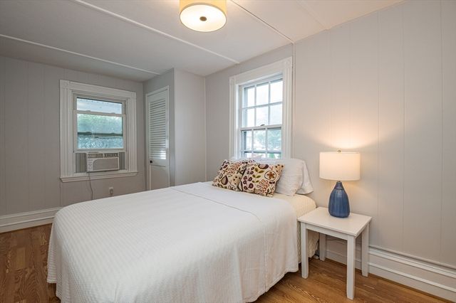 7 Park St, Melrose, MA 02176