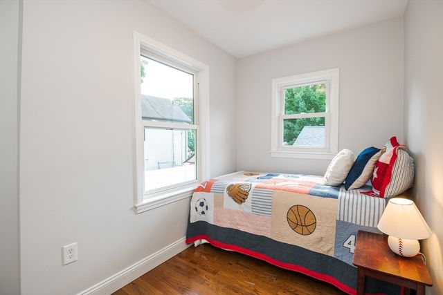 7 Park St, Melrose, MA 02176
