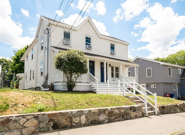 7 Park St, Melrose, MA 02176