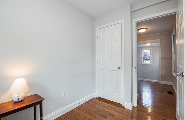 7 Park St, Melrose, MA 02176