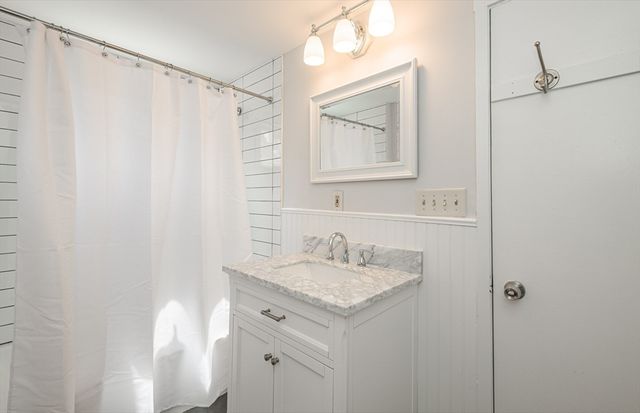 7 Park St, Melrose, MA 02176