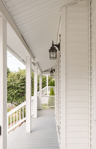 7 Park St, Melrose, MA 02176