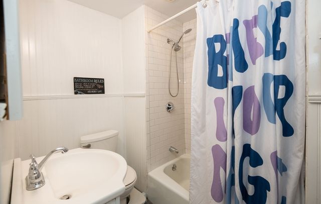 7 Park St, Melrose, MA 02176