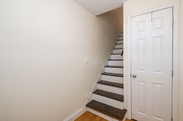 7 Park St, Melrose, MA 02176