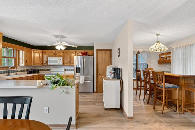 7 Llana Lane, Hot Springs Village, AR 71909