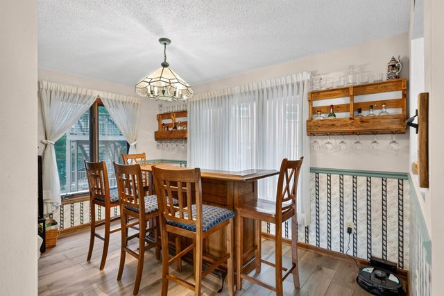 7 Llana Lane, Hot Springs Village, AR 71909