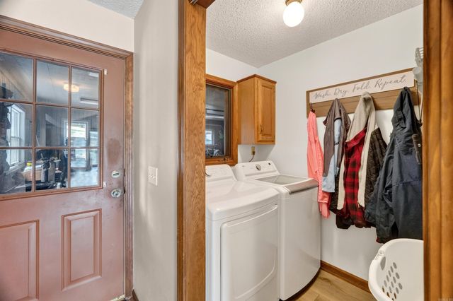 7 Llana Lane, Hot Springs Village, AR 71909