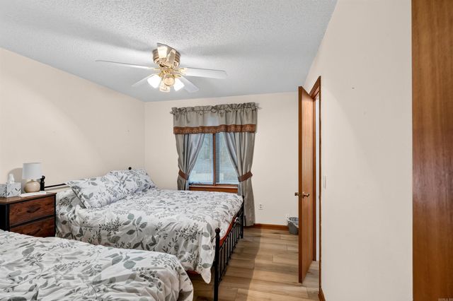 7 Llana Lane, Hot Springs Village, AR 71909