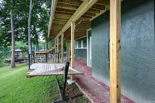 7 Llana Lane, Hot Springs Village, AR 71909