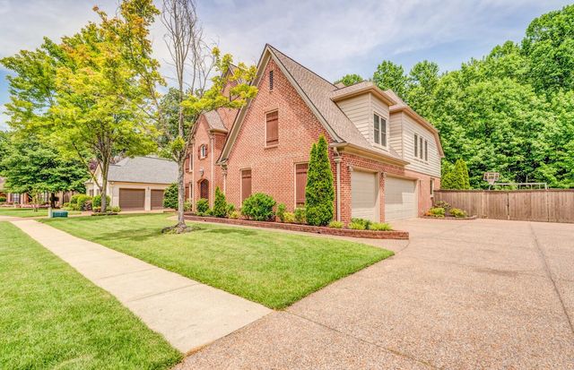 10286 MATWOOD OAK DR, Lakeland, TN 38002