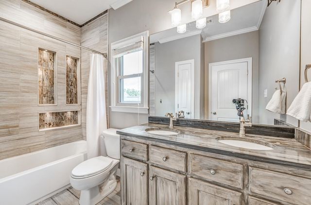 10286 MATWOOD OAK DR, Lakeland, TN 38002