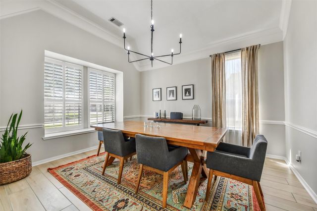 2864 Everett Drive, Friendswood, TX 77546