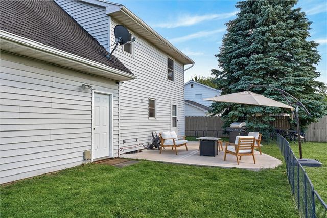 33 Loyalist Avenue, Chili, NY 14624