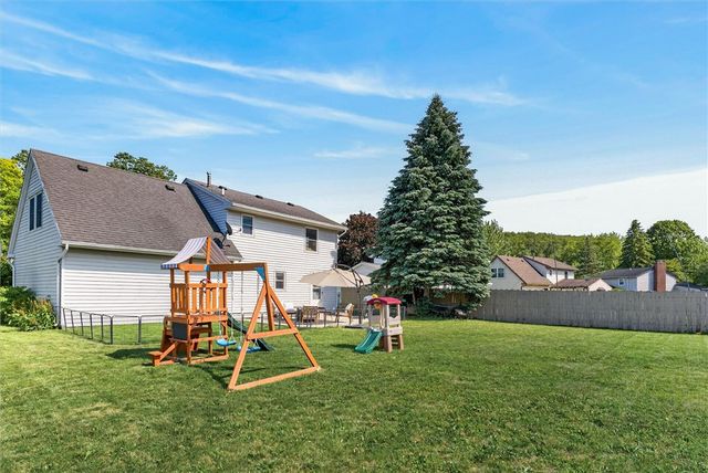 33 Loyalist Avenue, Chili, NY 14624