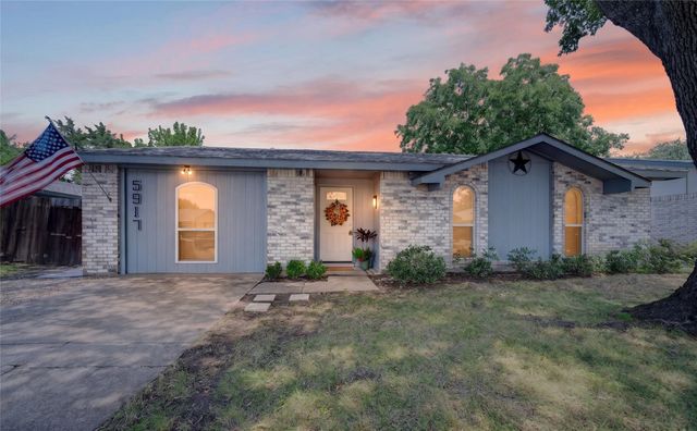 5917 Maple Lane, Rowlett, TX 75089