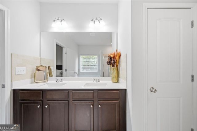 206 Pincourt Loop, Griffin, GA 30223