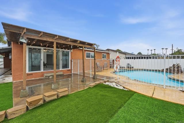 345 S 2nd Street, El Cajon, CA 92019