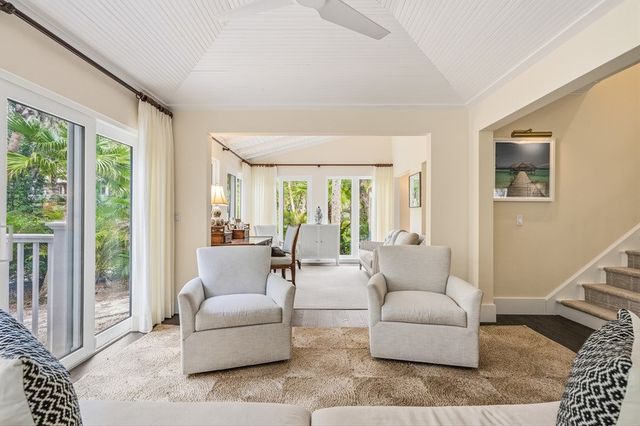 1395 Ivy Court 201, Vero Beach, FL 32963