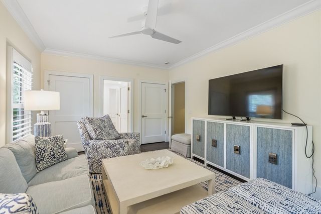 1395 Ivy Court 201, Vero Beach, FL 32963