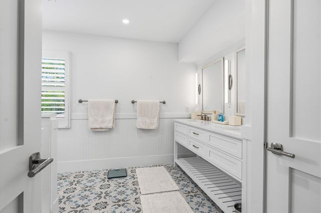 1395 Ivy Court 201, Vero Beach, FL 32963