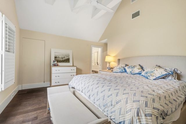 1395 Ivy Court 201, Vero Beach, FL 32963