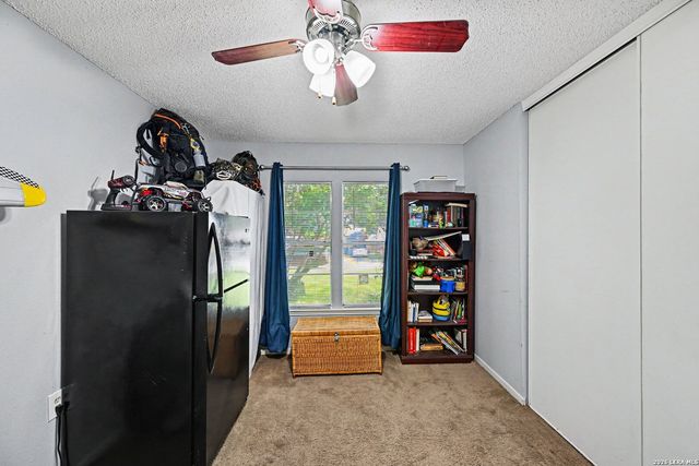 10042 Windburn Trl, Converse, TX 78109