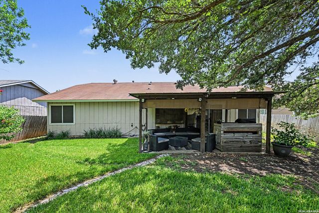 10042 Windburn Trl, Converse, TX 78109