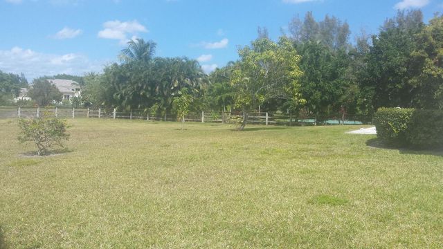 8709 Man O War Road, Palm Beach Gardens, FL 33418