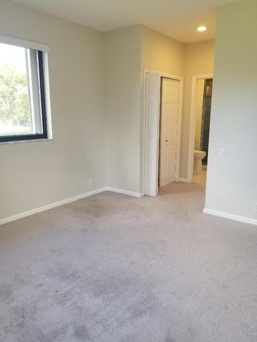 8709 Man O War Road, Palm Beach Gardens, FL 33418