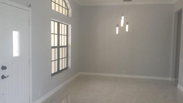 8709 Man O War Road, Palm Beach Gardens, FL 33418