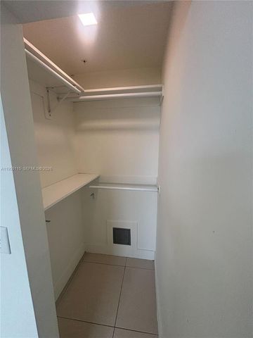 829 SW 18th Ave 210, Miami, FL 33135