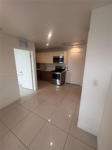 829 SW 18th Ave 210, Miami, FL 33135