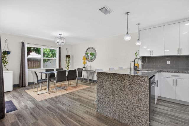 4131 Eastridge Circle, Pompano Beach, FL 33064