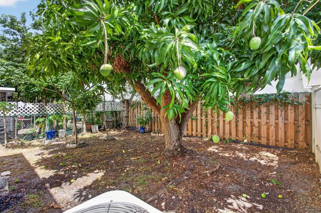 4131 Eastridge Circle, Pompano Beach, FL 33064