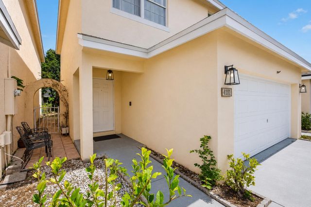 4131 Eastridge Circle, Pompano Beach, FL 33064