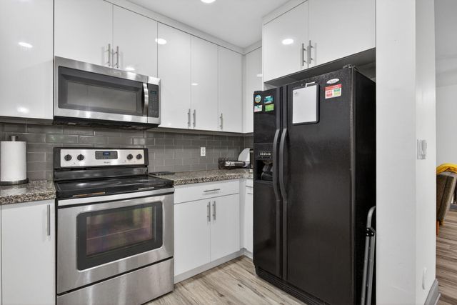 4131 Eastridge Circle, Pompano Beach, FL 33064