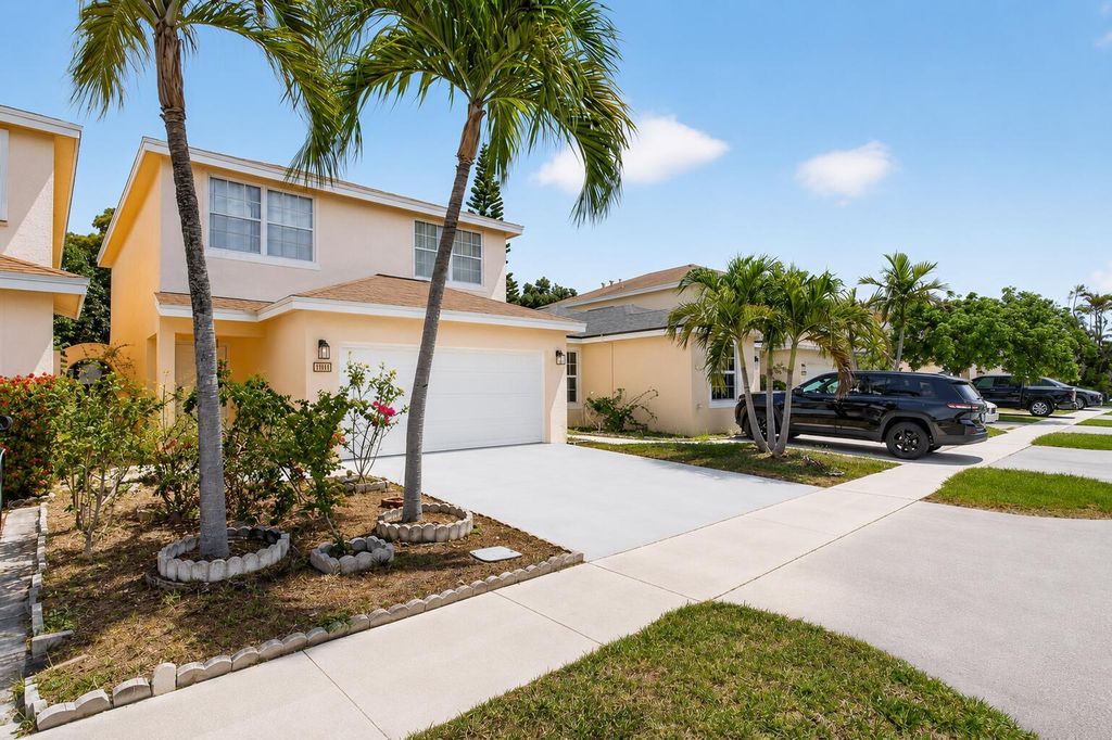 4131 Eastridge Circle, Pompano Beach, FL 33064