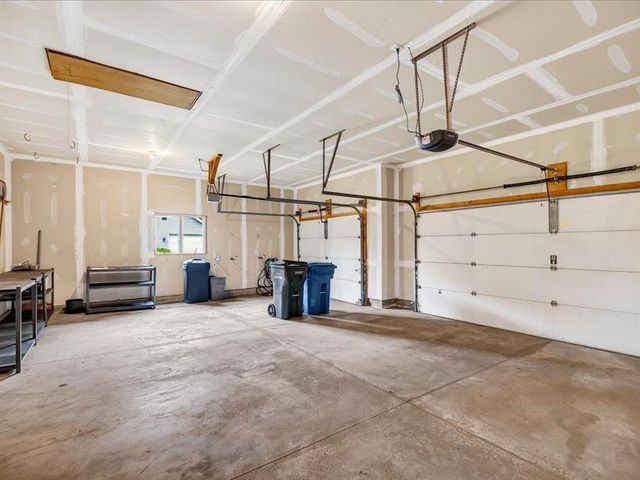 3018 Bosshard Drive, Fitchburg, WI 53711