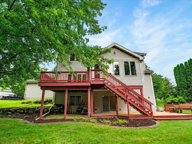 3018 Bosshard Drive, Fitchburg, WI 53711