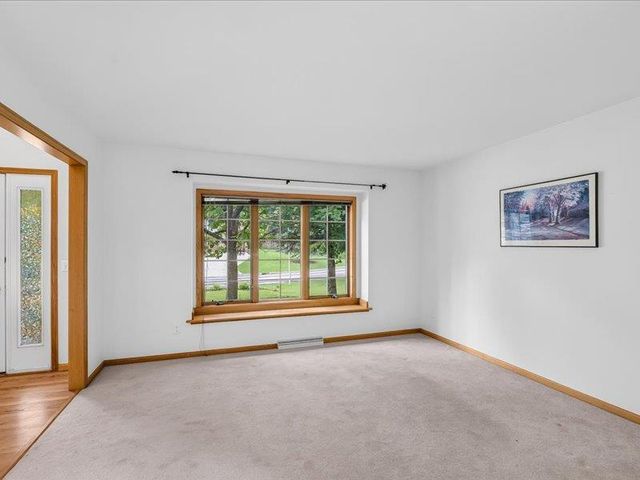 3018 Bosshard Drive, Fitchburg, WI 53711