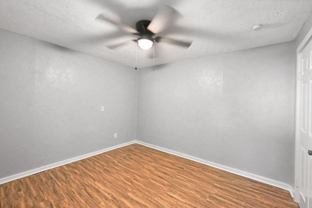 601 Booker Washington St, Conroe, TX 77301