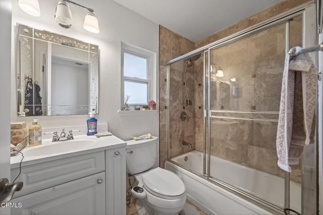 59 Rosehedge Lane, Oak Park, CA 91377