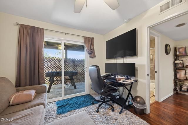 59 Rosehedge Lane, Oak Park, CA 91377