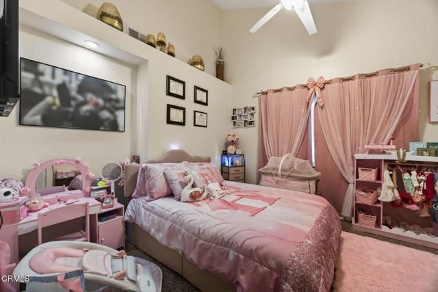 59 Rosehedge Lane, Oak Park, CA 91377